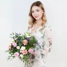 Букет «Цветочная фея» из роз и гвоздик