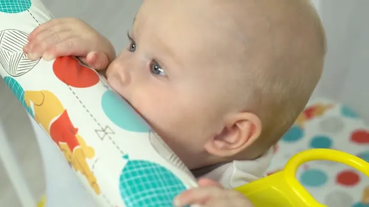 Детские манеж Polini Disney baby Медвежонок Винни Чудесный день
